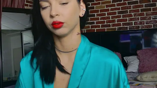 MeganSin  online show from October 2025 04:43:01 AM