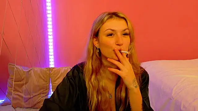 Snapshot of Anaayss_ chatting on December 2025 05:45:02 AM Anaayss online show from December 2025 05:45:02 AM