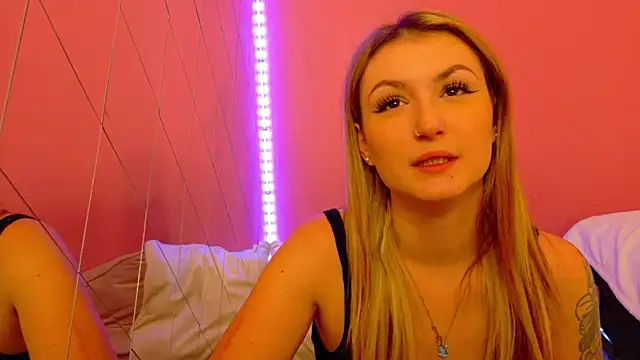 Snapshot of Anaayss_ chatting on December 2025 05:45:02 AM Anaayss online show from December 2025 05:45:02 AM