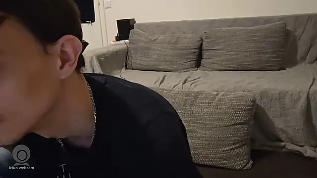 Snapshot of Chrisou73 chatting on March 2026 08:01:01 PM Chrisou73 online show from March 2026 08:01:01 PM