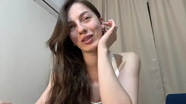 Prettyyy Angel online show from May 2026 07:40:02 PM