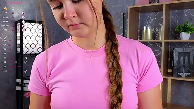 ElenoreReth online show from October 2025 01:26:02 AM