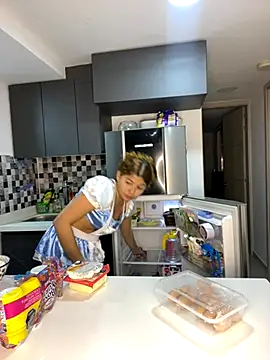 Snapshot of Gaby_002 chatting on October 2025 02:20:01 AM Gaby 002 online show from October 2025 02:20:01 AM