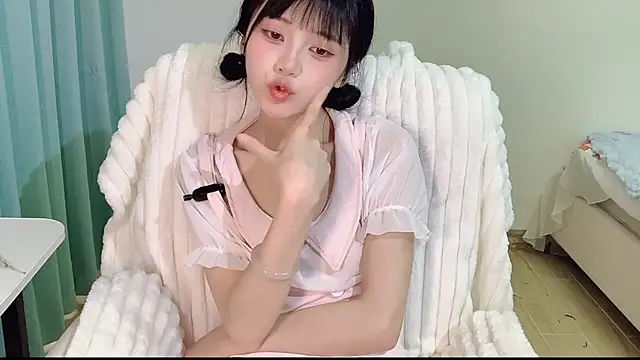 Snapshot of Ximei-O chatting on April 2026 04:23:02 AM Ximei-O online show from April 2026 04:23:02 AM