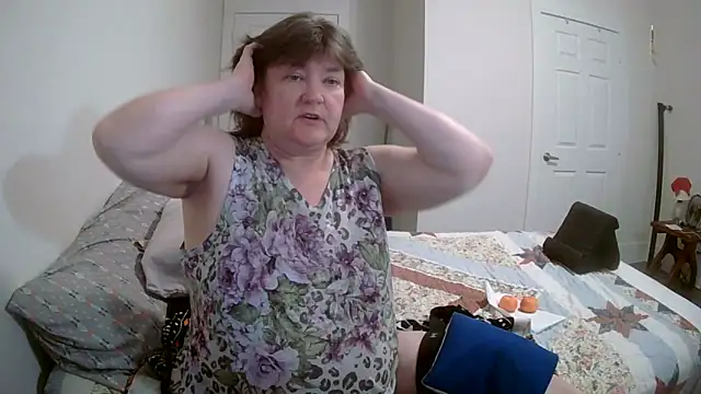 Snapshot of Buggy1965 chatting on April 2026 01:16:01 PM Buggy1965 online show from April 2026 01:16:01 PM