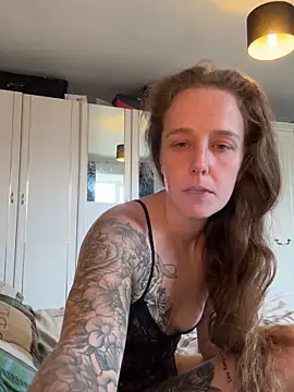 EmmieMaexox online show from October 2025 10:35:02 AM