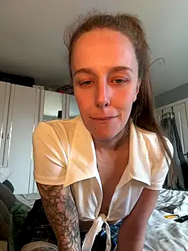 EmmieMaexox online show from October 2025 09:10:01 AM