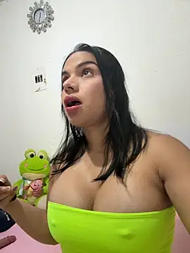 Anavalle online show from November 2025 12:08:02 AM