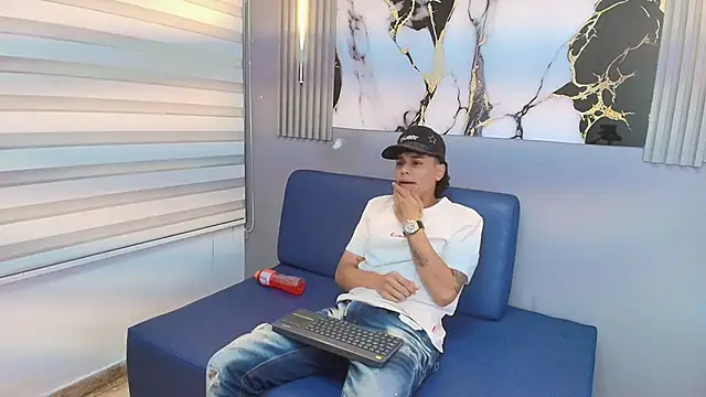 Frayhot777 online show from January 2026 07:52:02 PM