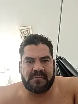 Snapshot of theking1_1 chatting on October 2025 01:17:02 AM theking1 1 online show from October 2025 01:17:02 AM