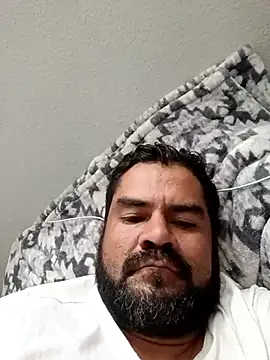 Snapshot of theking1_1 chatting on October 2025 03:02:02 PM theking1 1 online show from October 2025 03:02:02 PM