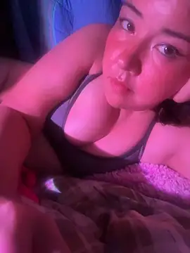 Snapshot of morningfaerie chatting on October 2025 11:38:01 PM morningfaerie online show from October 2025 11:38:01 PM