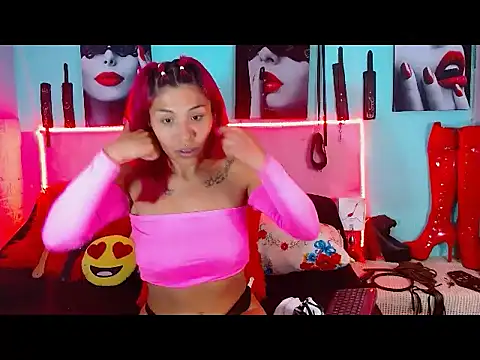 Snapshot of mylygrey chatting on April 2026 12:22:01 AM mylygrey online show from April 2026 12:22:01 AM