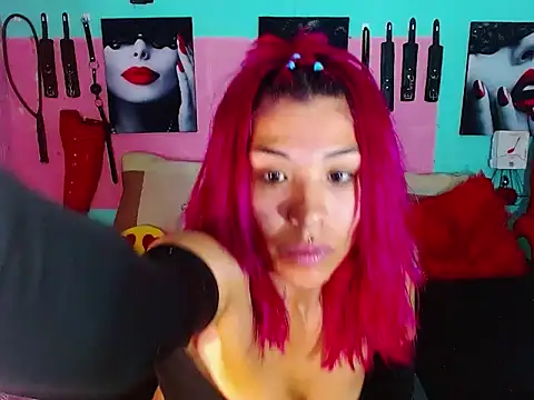 Snapshot of mylygrey chatting on April 2026 11:10:02 PM mylygrey online show from April 2026 11:10:02 PM