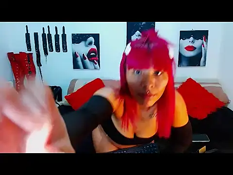 Snapshot of mylygrey chatting on April 2026 11:57:01 PM mylygrey online show from April 2026 11:57:01 PM