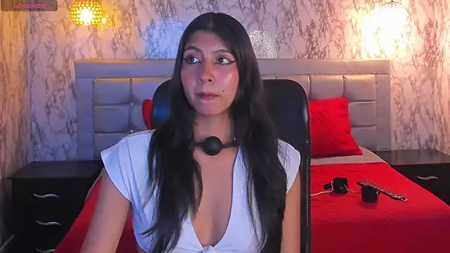 Lana Sl4ve online show from November 2025 11:07:02 PM