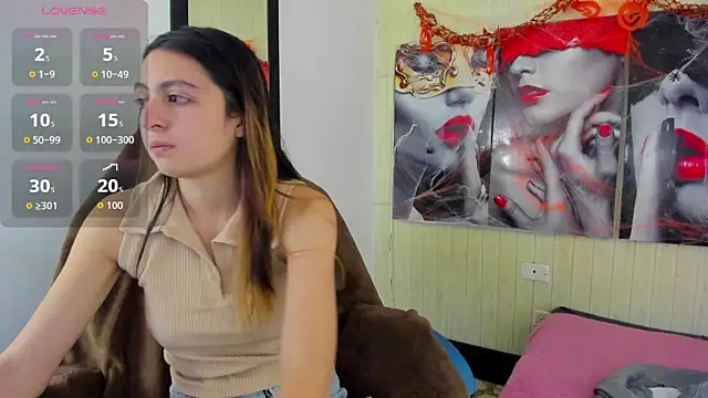 lala clark online show from November 2025 12:16:01 PM