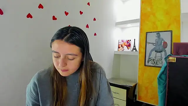 lala clark online show from February 2026 08:42:02 PM