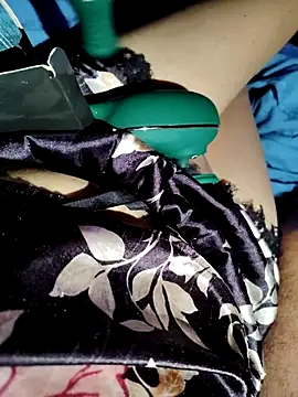 Snapshot of lujuria2 chatting on December 2025 07:13:02 AM lujuria2 online show from December 2025 07:13:02 AM