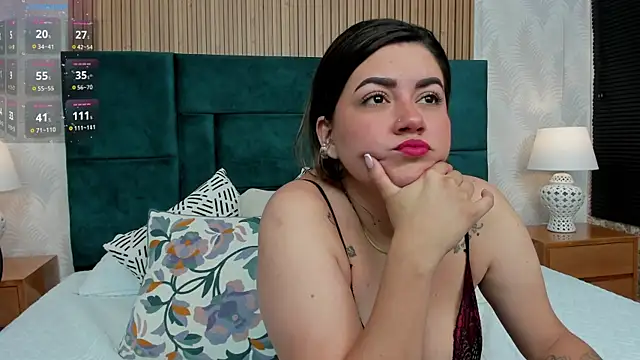 Snapshot of Bunny_boobs__ chatting on November 2025 01:29:01 AM Bunny boobs online show from November 2025 01:29:01 AM