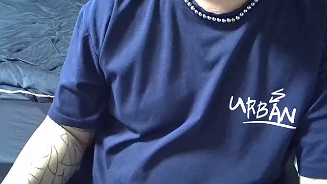 Snapshot of CAOSLOAD chatting on September 2025 02:09:02 PM CAOSLOAD online show from September 2025 02:09:02 PM