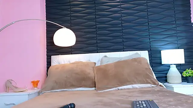 Snapshot of Valery_Nasty__ chatting on October 2025 06:49:01 PM Valery Nasty online show from October 2025 06:49:01 PM