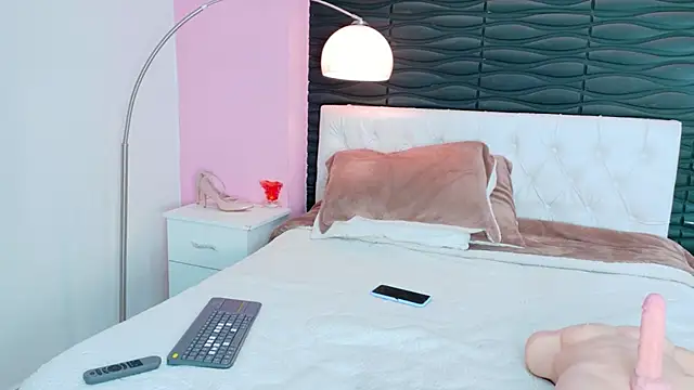 Snapshot of Valery_Nasty__ chatting on October 2025 01:34:01 PM Valery Nasty online show from October 2025 01:34:01 PM