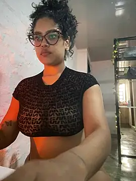 miiabrown18 online show from March 2026 08:53:01 PM