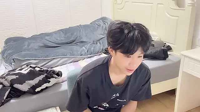 Snapshot of xwen2020 chatting on November 2025 03:47:01 PM xwen2020 online show from November 2025 03:47:01 PM