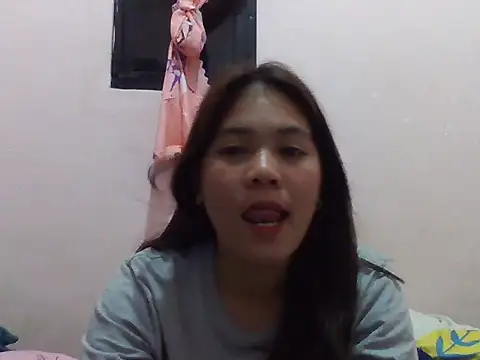 Snapshot of _charmingpixie15 chatting on November 2025 11:58:01 AM charmingpixie15 online show from November 2025 11:58:01 AM