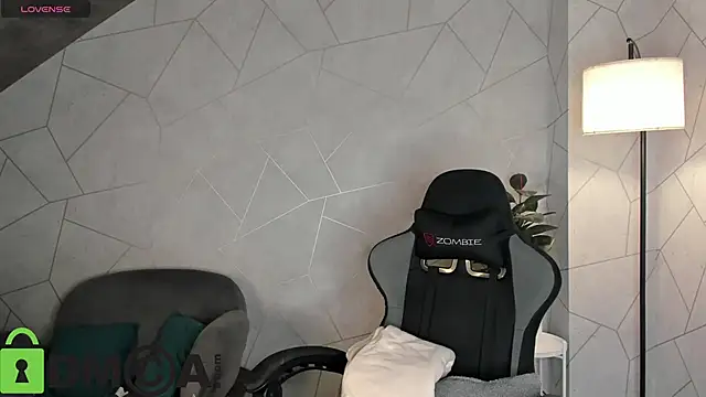 Snapshot of Berta_Kelly chatting on November 2025 01:05:01 AM Berta Kelly online show from November 2025 01:05:01 AM