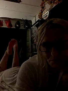 Snapshot of blondebarbiebae chatting on December 2025 10:46:02 AM blondebarbiebae online show from December 2025 10:46:02 AM