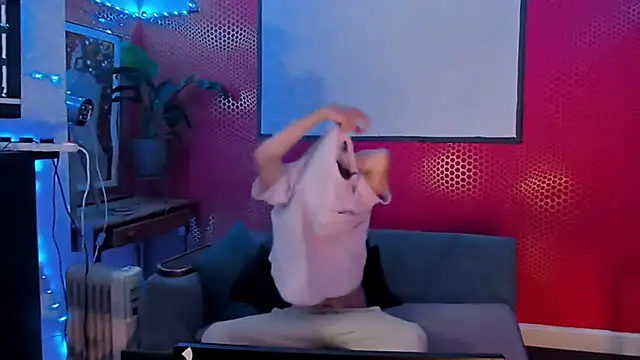 Snapshot of masc4mask_uk chatting on November 2025 02:45:02 AM masc4mask uk online show from November 2025 02:45:02 AM