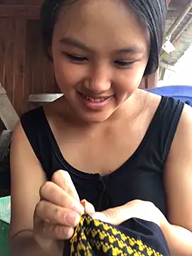 Mai lovely online show from October 2025 02:09:01 AM