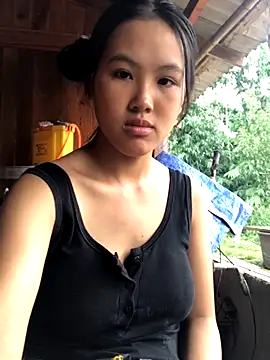 Mai lovely online show from October 2025 02:33:01 AM