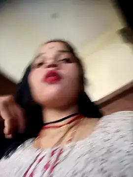 Snapshot of Mahek_love143 chatting on May 2026 03:58:02 AM Mahek love143 online show from May 2026 03:58:02 AM
