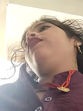 Snapshot of Mahek_love143 chatting on July 2026 03:44:01 AM Mahek love143 online show from July 2026 03:44:01 AM