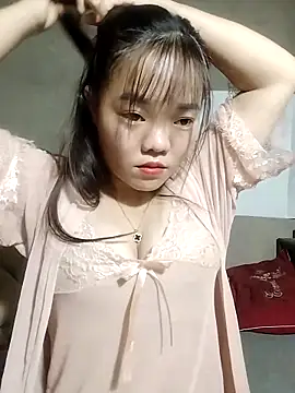 Snapshot of Meomeo-meo chatting on October 2025 08:17:01 PM Meomeo-meo online show from October 2025 08:17:01 PM