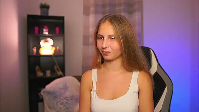 emmie murray online show from December 2025 07:53:02 PM