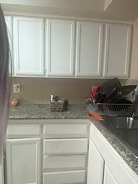 Snapshot of YeahhhitsBreezy chatting on March 2026 12:00:02 AM YeahhhitsBreezy online show from March 2026 12:00:02 AM