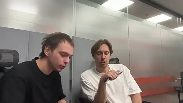 Snapshot of apachai_test chatting on April 2026 01:53:02 PM apachai test online show from April 2026 01:53:02 PM