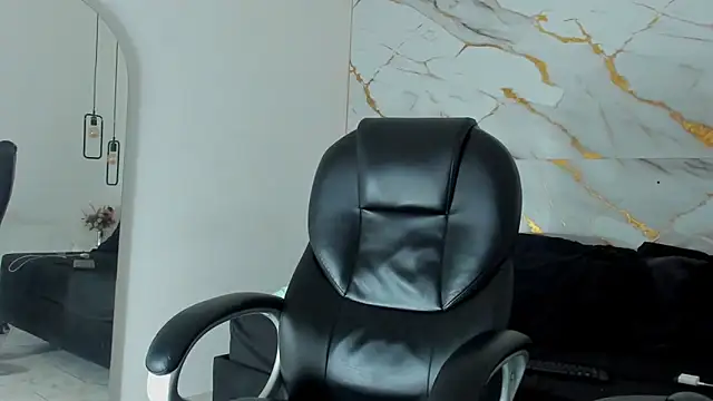 Miike Stone1 online show from November 2025 03:49:01 PM