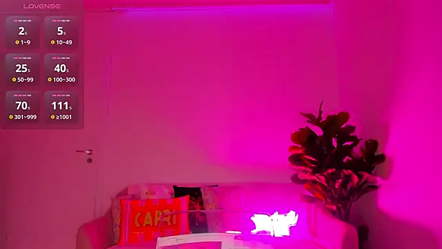 TiaBelle online show from November 2025 08:09:01 PM