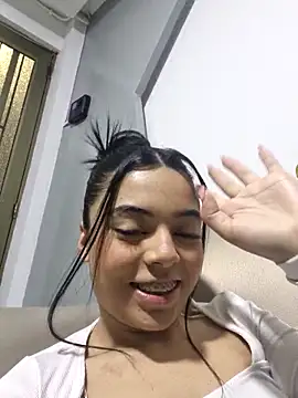 AriaBelles online show from November 2025 10:17:02 AM