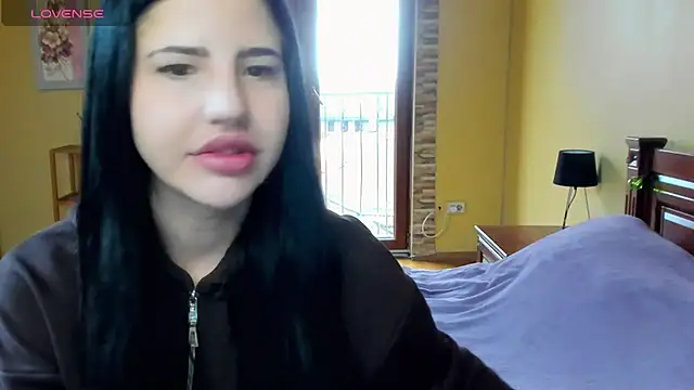 Malibu J online show from October 2025 07:54:01 AM