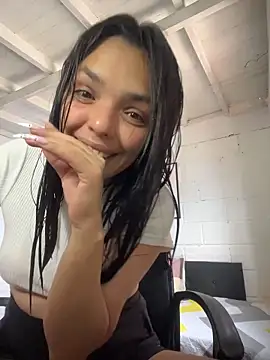 Snapshot of ninavelour chatting on November 2025 08:30:02 PM ninavelour online show from November 2025 08:30:02 PM