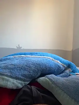 Snapshot of herinhos38 chatting on September 2025 09:23:02 AM herinhos38 online show from September 2025 09:23:02 AM