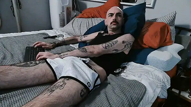 Snapshot of hungbot chatting on October 2025 06:21:02 AM hungbot online show from October 2025 06:21:02 AM