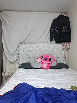 Harley Miller  online show from December 2025 02:42:02 AM