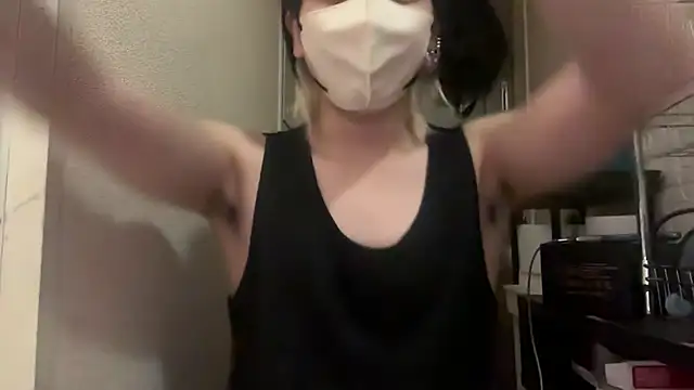 Snapshot of tora3220 chatting on October 2025 01:52:01 PM tora3220 online show from October 2025 01:52:01 PM